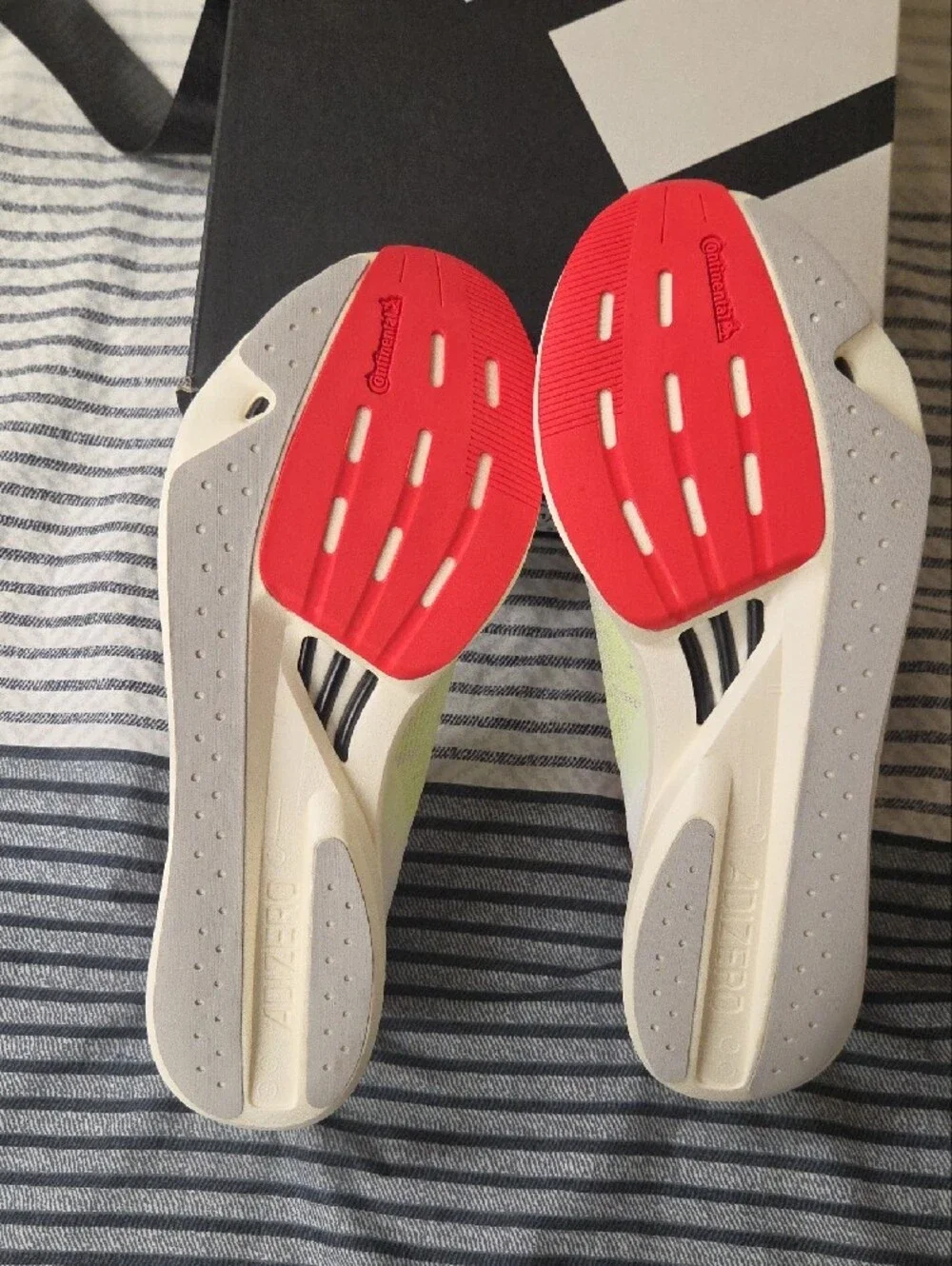 adidas Adizero Takumi Sen 10 W - White and Black
